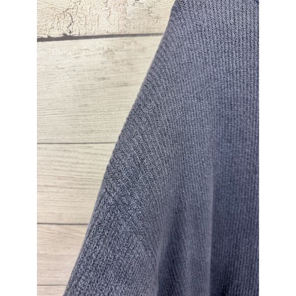 Old Navy Plus Size So Soft Blue Knit Crewneck Sweater Size 3X - Picture 8 of 8